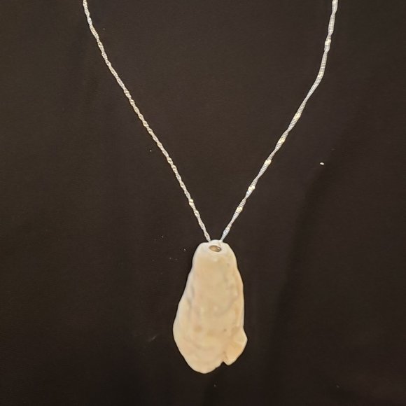 Ocean Treasures Collection artisan necklace w/20" 925plated Sterling chain - Picture 4 of 5